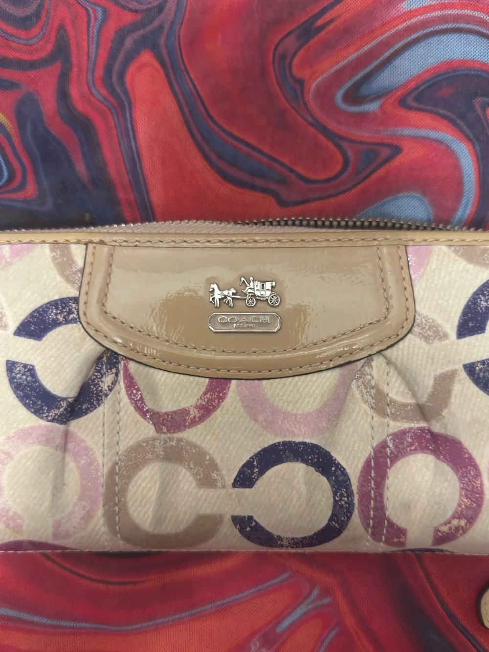Vintage Y2K Coach Poppy Graffiti Metallic Multicolor Accordion Zip Wallet 🤍